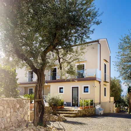 Pensjonat Melrose Relais 4*