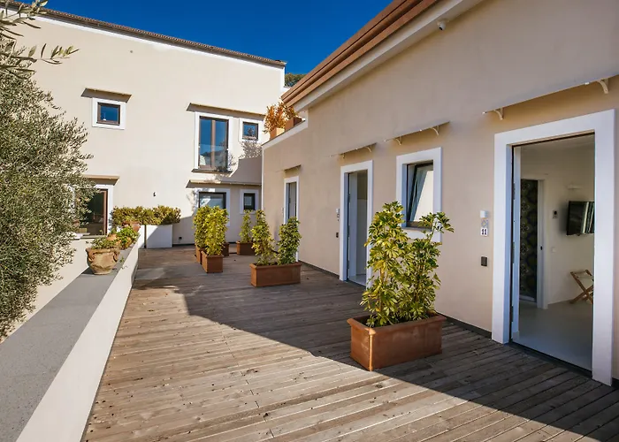 Πανσιόν Melrose Relais Massa Lubrense