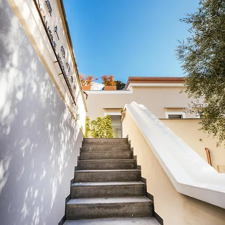 Melrose Relais Massa Lubrense