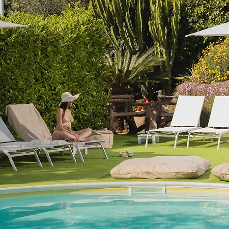 Melrose Relais 2*